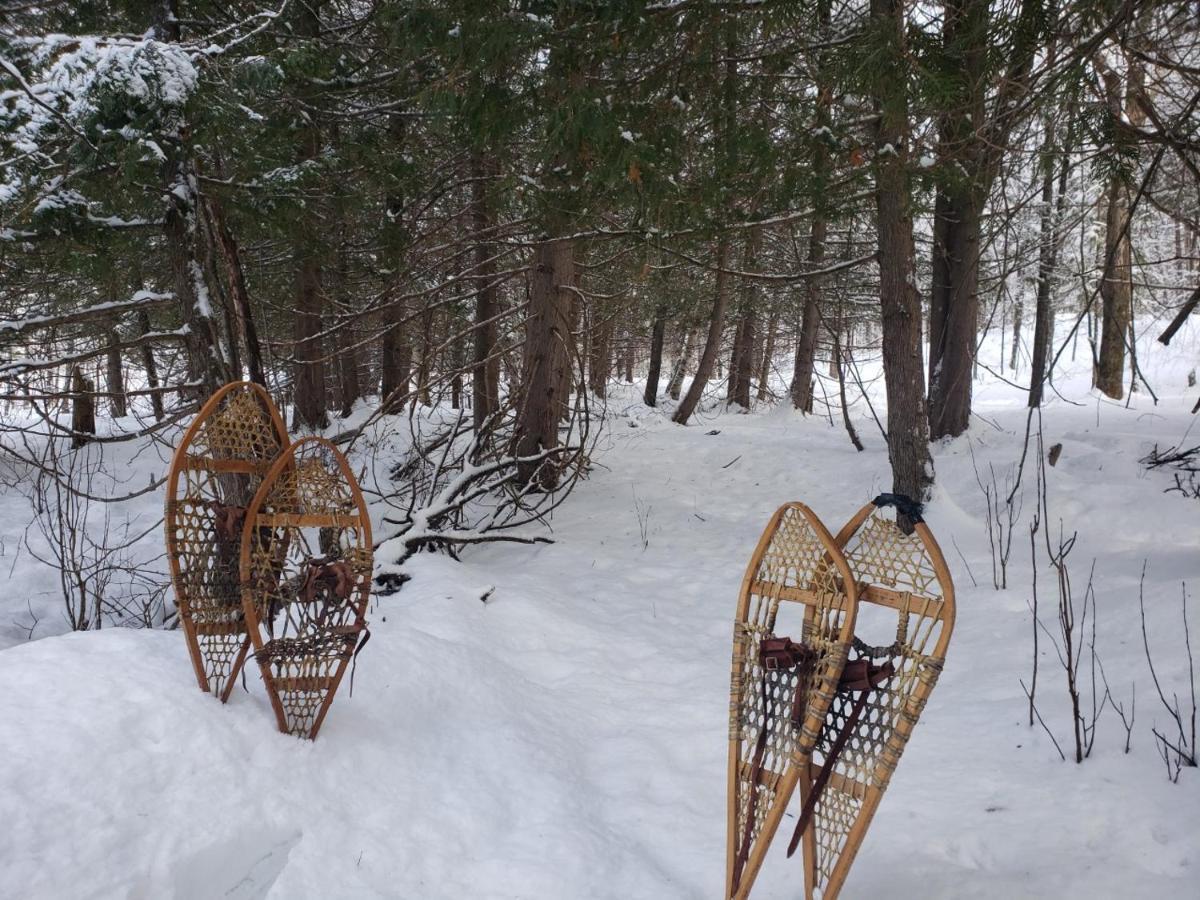 Le Nid Dore Sur Le Lac Val des Monts ภายนอก รูปภาพ